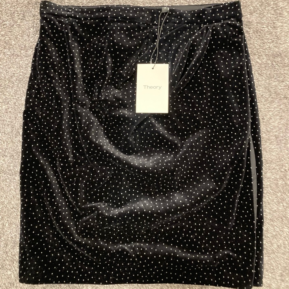 NWT Theory Size 4 Black and White Polka Dot Velvet Pleated Wrap Skirt Above Knee